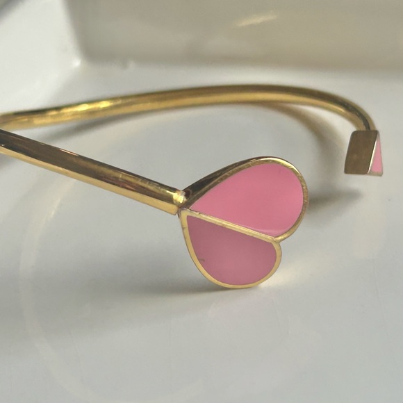 KATE SPADE • Pink Heritage Spade Gold Tone Flex Cuff Pink Stackable Bracelet - Picture 6 of 7